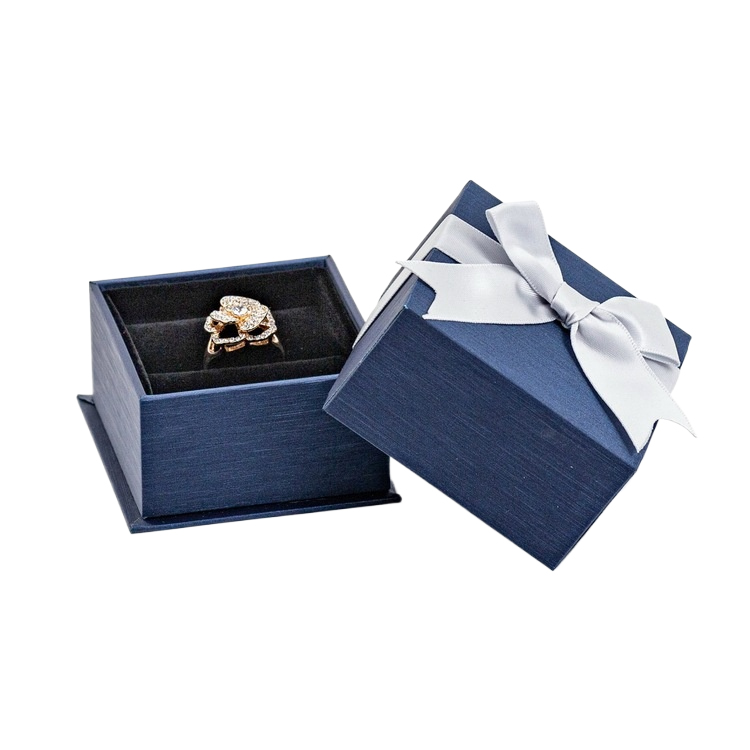 Bow-tie Ring Box